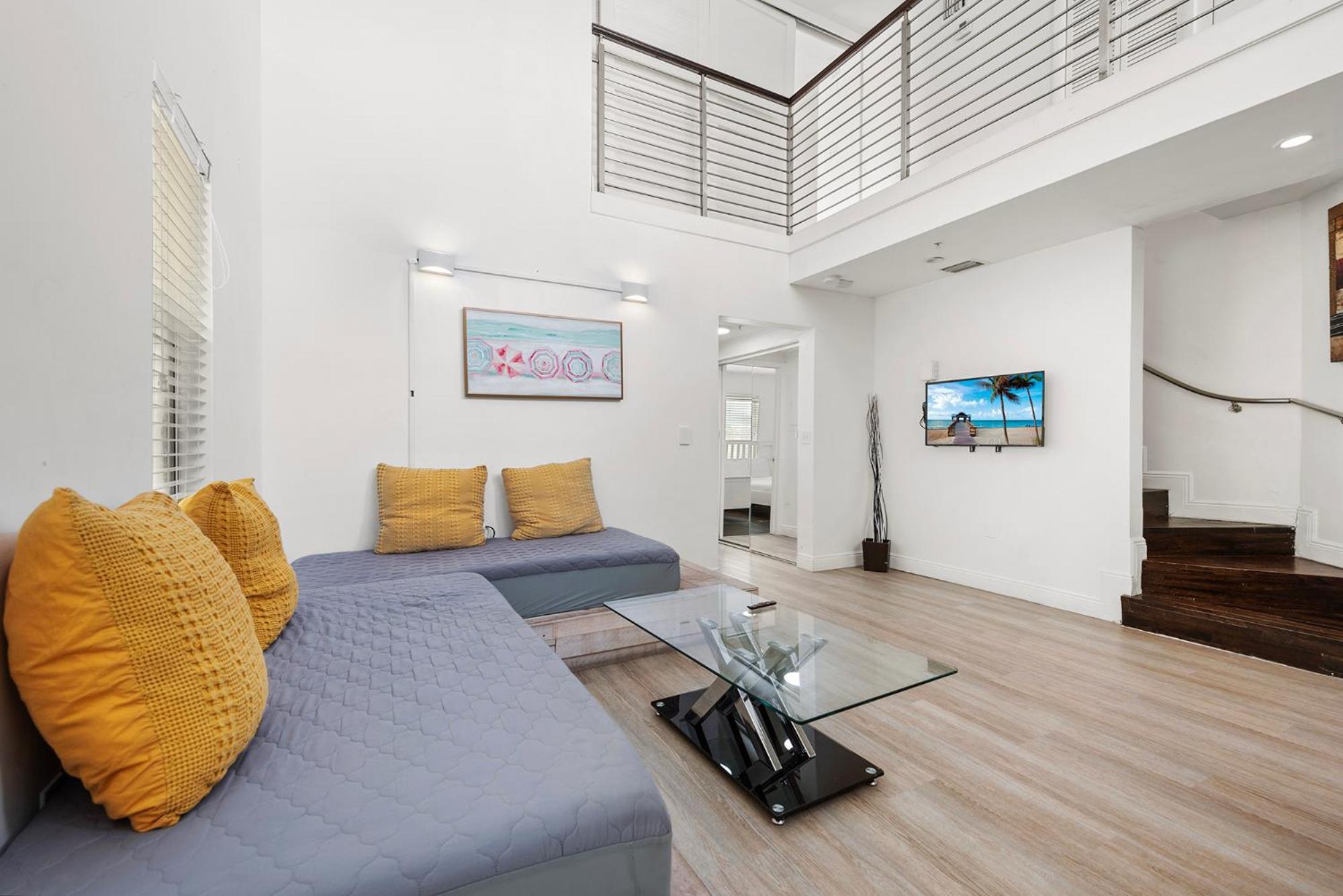 Ocean Drive Apartment Suites In Майами-Бич Экстерьер фото